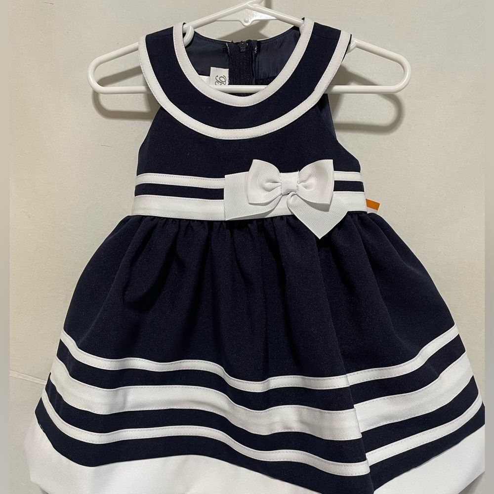 Bonnie Jean Exclusive dress w/ bloomers. 12 months. NWT. Navy/White